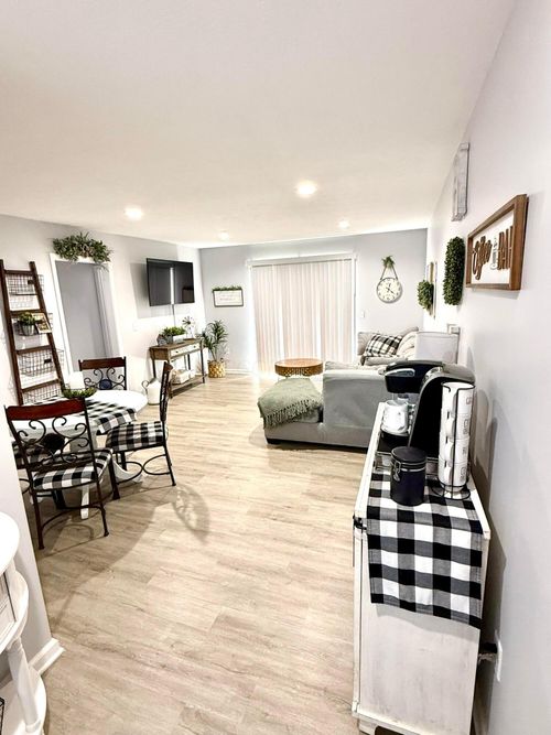 164-2275 N Cable Rd, Lima, OH, 45807-1793 | Card Image