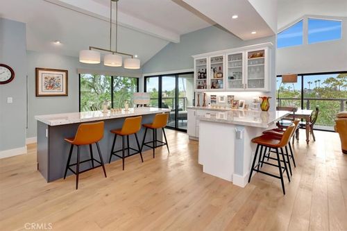 27-31 Ocean Vis, Newport Beach, CA, 92660-6223 | Card Image