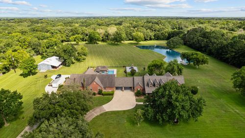 6410 Old Chocolate Bayou Rd, Manvel, TX, 77578-3120 | Card Image