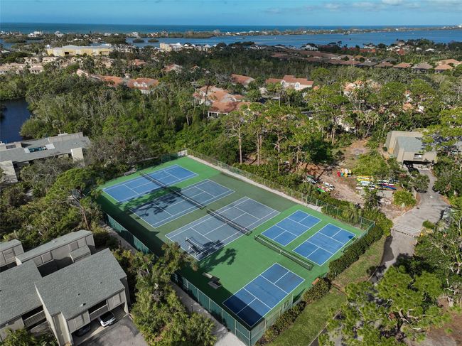 304 Pine Run Dr, Condo with 2 bedrooms, 2 bathrooms and null parking in OSPREY FL | Image 47