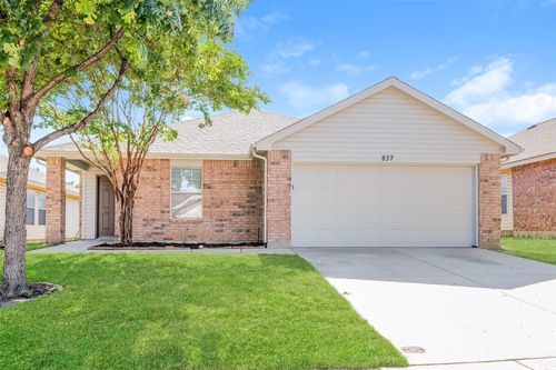 837 Santa Rosa Dr, Haslet, TX, 76052-4892 | Card Image