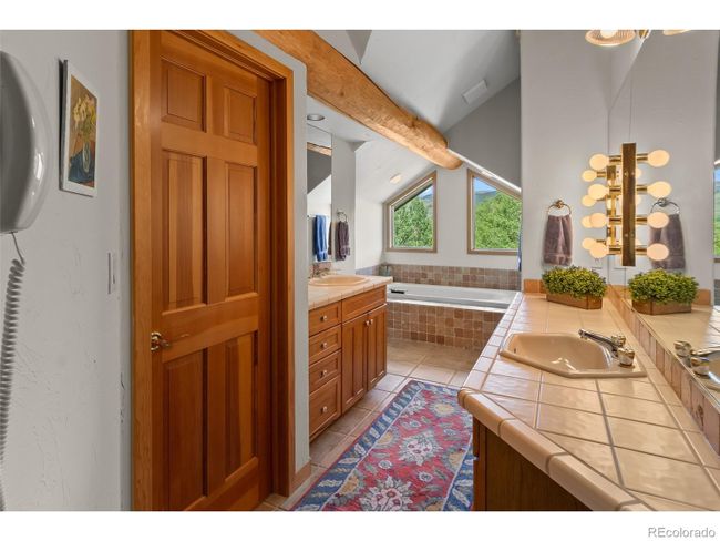 Pprimary bathroom | Image 34