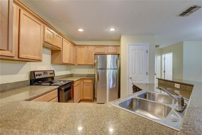 4591 Limerick Dr, Townhouse with 3 bedrooms, 3 bathrooms and null parking in TAMPA FL | Image 12