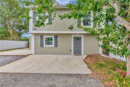 2223 Gordon St, TAMPA, FL, 33605-6406 | Card Image
