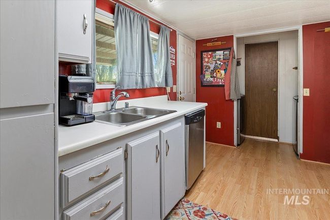 428 N 1 St St E, House other with 3 bedrooms, 2 bathrooms and null parking in Paul ID | Image 16