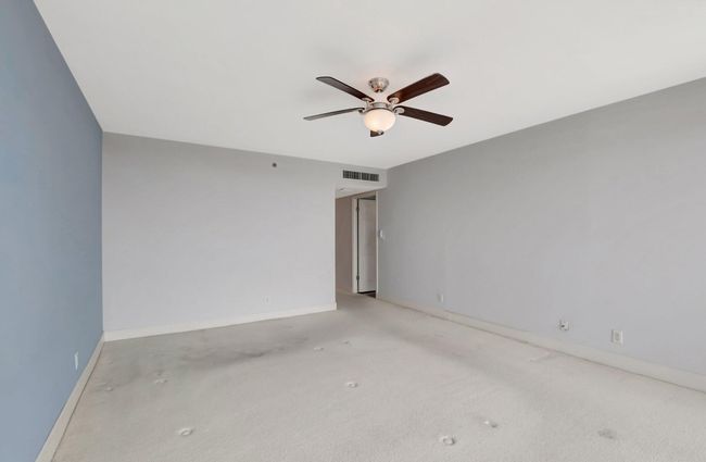 PH10 - 4750 S Ocean Blvd, Condo with 2 bedrooms, 2 bathrooms and null parking in Highland Beach FL | Image 21