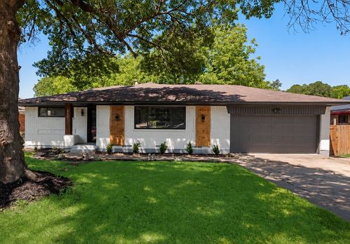 5321 Mystic Trl, Dallas, TX, 75241-1129 | Card Image