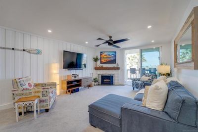 G216 - N Pacific Street, Condo with 2 bedrooms, 2 bathrooms and 1 parking in Oceanside CA | Image 3