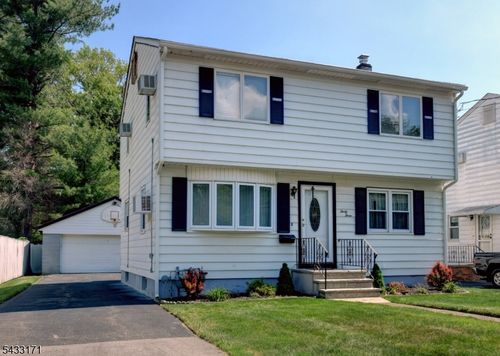 33 S Valley Rd, Lincoln Park, NJ, 07035-2424 | Card Image