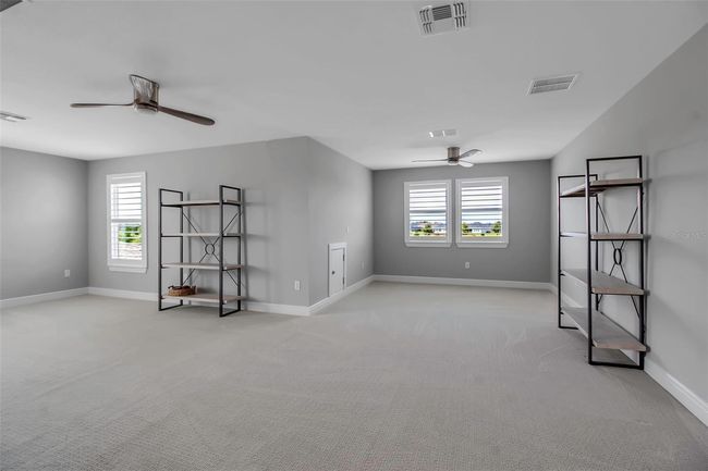 So much space | Image 46