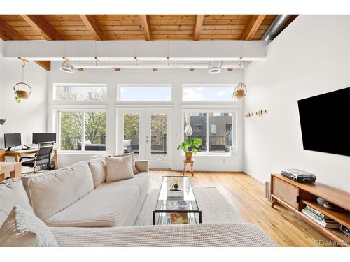 201-3240 Tejon St, Denver, CO, 80211 | Card Image