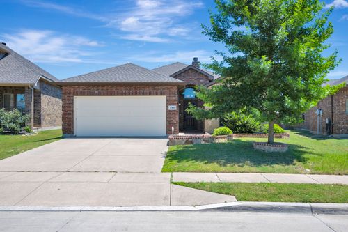 545 Wild Ivy Trail, Fort Worth, TX, 76052 | Card Image