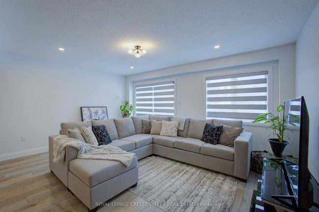 111 Stephenson Way, House attached with 3 bedrooms, 3 bathrooms and 2 parking in Palmerston ON | Image 14