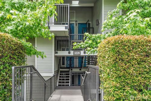 apt-6-3224 80th Ave Se, Mercer Island, WA, 98040-2938 | Card Image