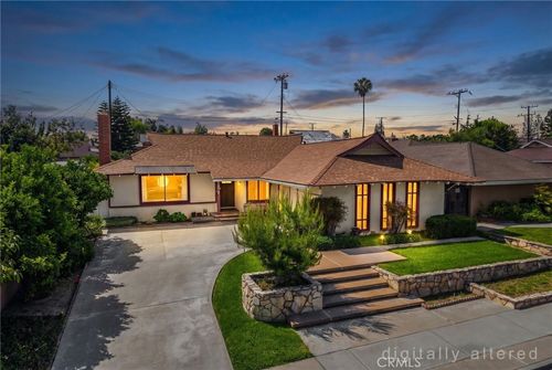 15816 Golden Lantern Ln, Whittier, CA, 90604-3729 | Card Image