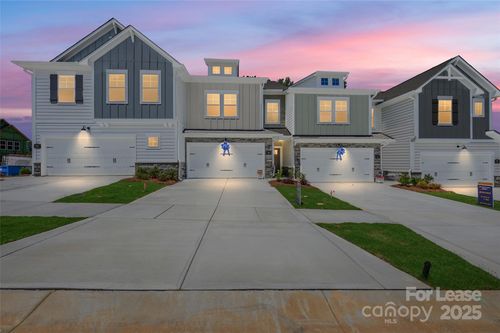 109 Alluvium Ln, Waxhaw, NC, 28173-7555 | Card Image