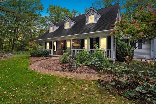 3617 Elmtree Road, SUAMICO, WI, 54313 | Card Image