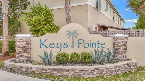 475 Ne 5th Ln, Florida City, FL, 33034-3281 | Card Image