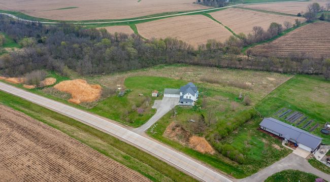 5825 G24 Hwy, Home with 7 bedrooms, 4 bathrooms and null parking in Carlisle IA | Image 27