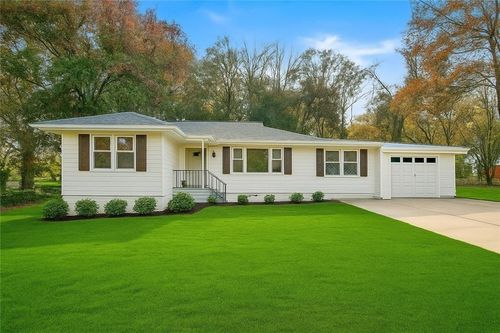 2376 Cross St Nw, Atlanta, GA, 30318-6245 | Card Image
