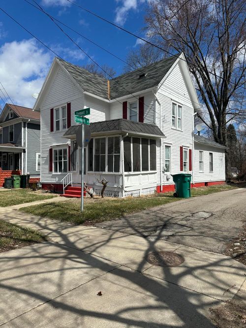 114 Fremont St, Battle Creek, MI, 49017-3795 | Card Image