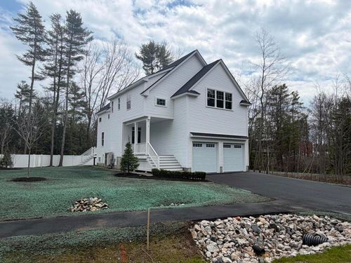 1 Cider Mill Lane, Kennebunk, ME, 04043 | Card Image