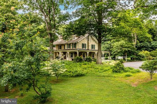 1001 Country Club Rd, WEST CHESTER, PA, 19382-8025 | Card Image