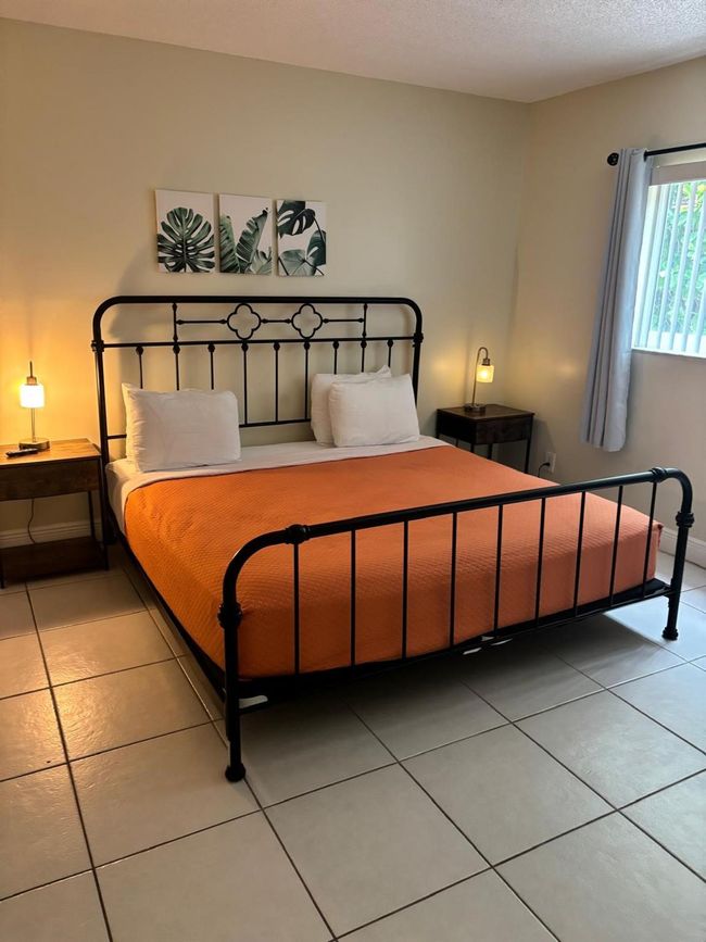 APT-104 - 2131 Ne 41 St St, Condo with 1 bedrooms, 1 bathrooms and null parking in Lighthouse Point FL | Image 13