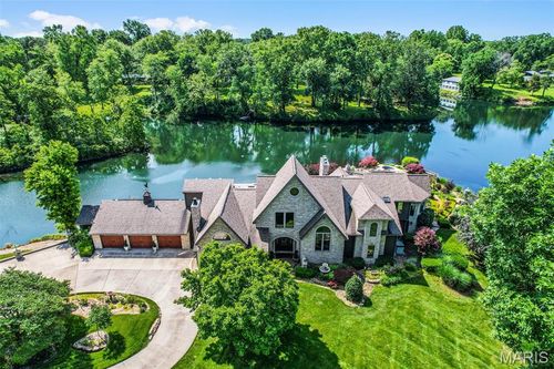4 Abbey Rd, Glen Carbon, IL, 62034-2928 | Card Image