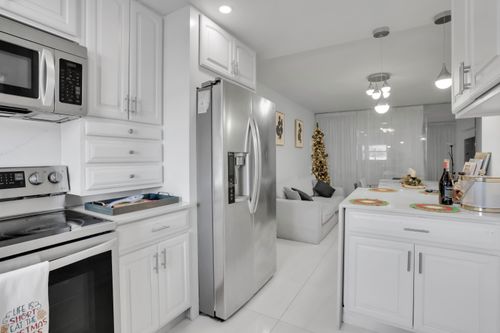 107-700 Se 6th Ave, Deerfield Beach, FL, 33441-7903 | Card Image