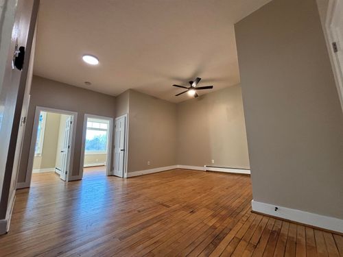 apt-6-408 Central St, Franklin, NH, 03235-1795 | Card Image