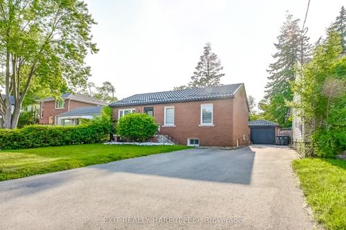 194 Queen St W, Mississauga, ON, L5H1L6 | Card Image