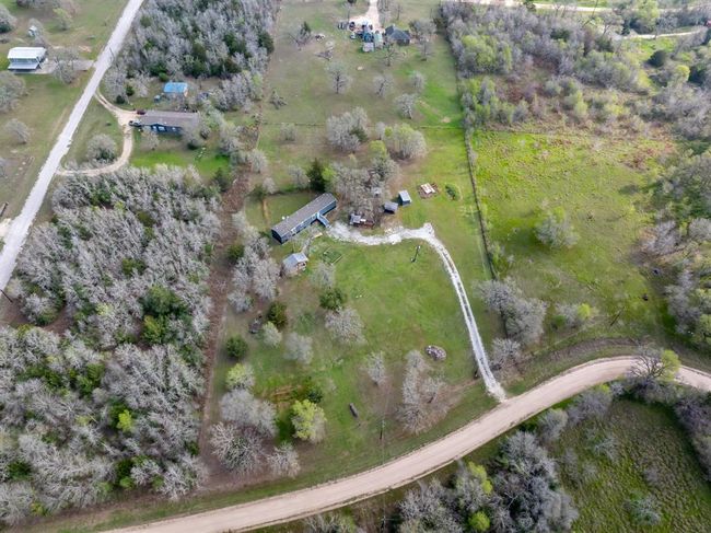 319 Berry Creek Dr, House other with 3 bedrooms, 2 bathrooms and null parking in Caldwell TX | Image 17