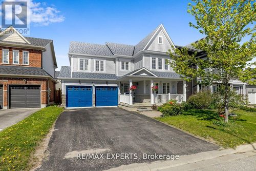 10 Snowden Ave, Barrie, ON, L4M7H3 | Card Image