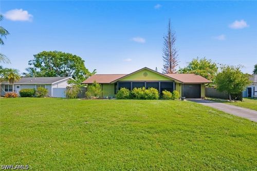 4501 25th Court Sw, NAPLES, FL, 34116 | Card Image