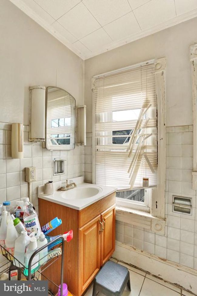 1404 Perkiomen Ave, Townhouse with 5 bedrooms, 2 bathrooms and null parking in READING PA | Image 23