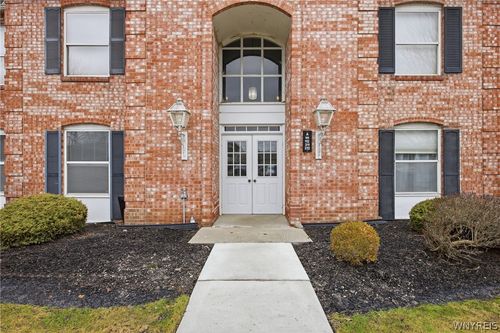 apt-112a-4545 Chestnut Ridge Rd, Amherst, NY, 14228-3309 | Card Image