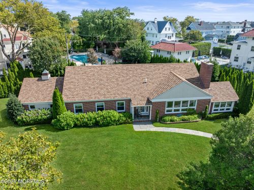 127 Cedar Ave, Allenhurst, NJ, 07711-1103 | Card Image