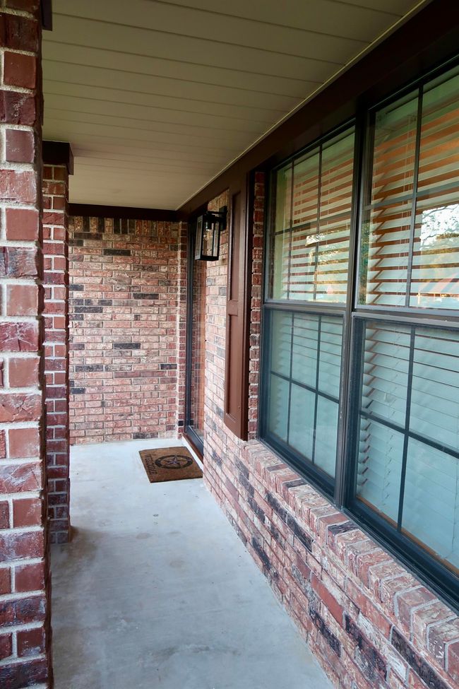 5263 Old Highway 87, House other with 3 bedrooms, 2 bathrooms and null parking in Orange TX | Image 4