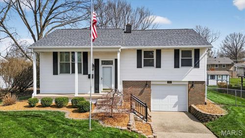 202 Whitehall Drive, O'Fallon, IL, 62269 | Card Image