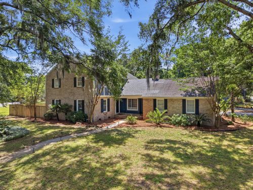 689 Ayers Drive, Charleston, SC, 29412 | Card Image