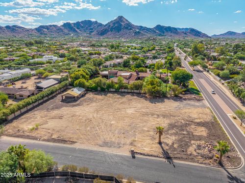 6601 E Mockingbird Ln, Paradise Valley, AZ, 85253-2603 | Card Image