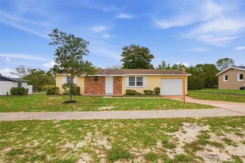 4374 Oriole Ave, Spring Hill, FL, 34608-3459 | Card Image