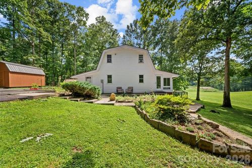 371 Patton Valley Drive, Nebo, NC, 28761 | Card Image