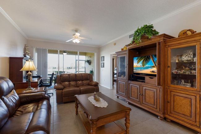 UNIT-102 - 8414 Wethersfield Run, Condo with 2 bedrooms, 2 bathrooms and null parking in Lakewood Ranch FL | Image 14