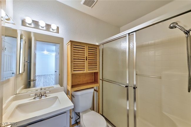 UNIT-201 - 8004 Cetus Cir, Condo with 3 bedrooms, 2 bathrooms and null parking in Las Vegas NV | Image 9