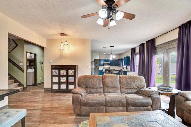 6706 Lindale Manor Ct, House other with 5 bedrooms, 3 bathrooms and 2 parking in Spring TX | Image 15