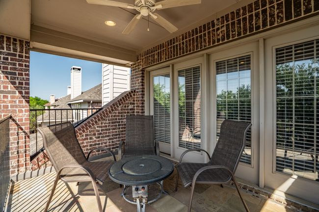 Listen to concerts on the green on this upstairs balcony | Image 28