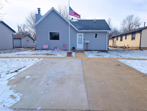 306 Buena Vista St, Alta, IA, 51002-1439 | Card Image