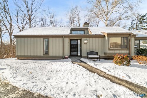 a-550 Heritage Vlg, Southbury, CT, 06488-1617 | Card Image